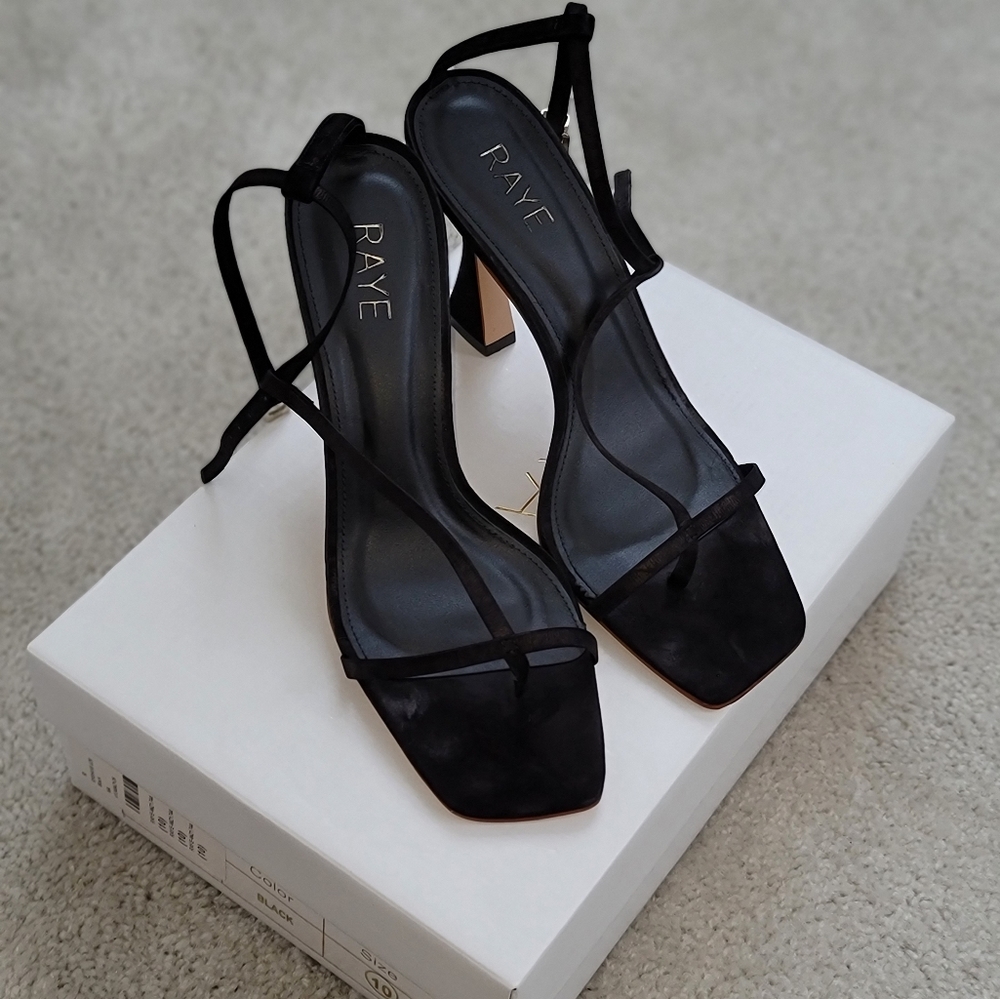 Raye Heels - Picture 2 of 4